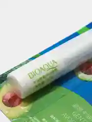 Зеленый бальзам для губ