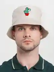 Бежевый панама летняя