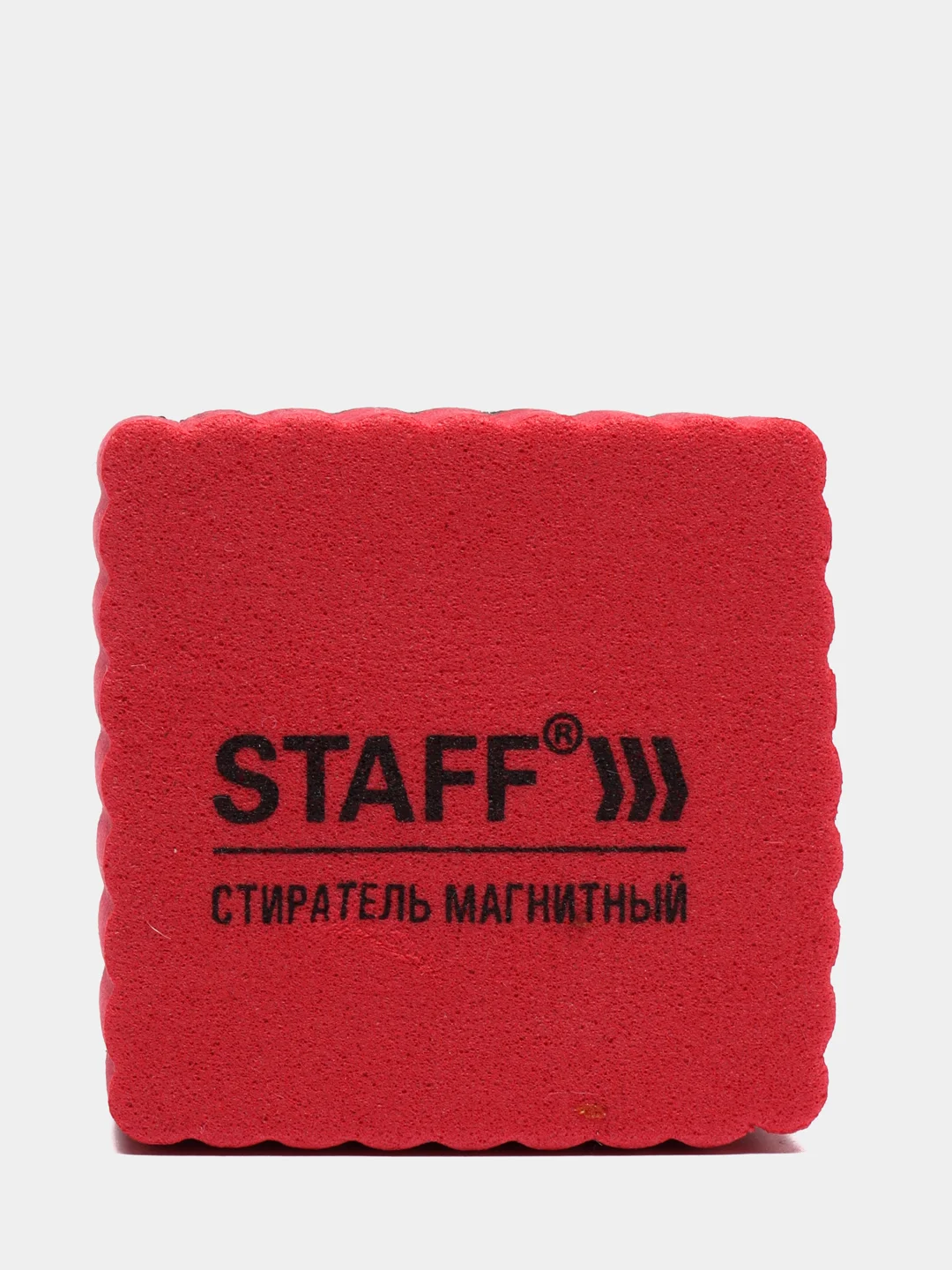 Красный стиратель для белой доски