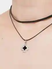 Серый чокер