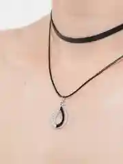 Серый чокер