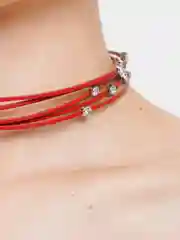 Красный чокер