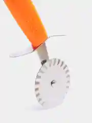 Нож для пиццы и теста