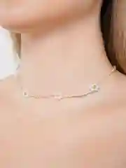 Женское ожерелье на шею с жемчугом