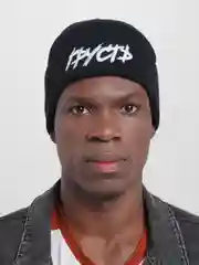 Белый шапка "Грусть"