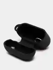 Черный чехол для наушников AirPods 3 силиконовый с карабином и защитой разъема