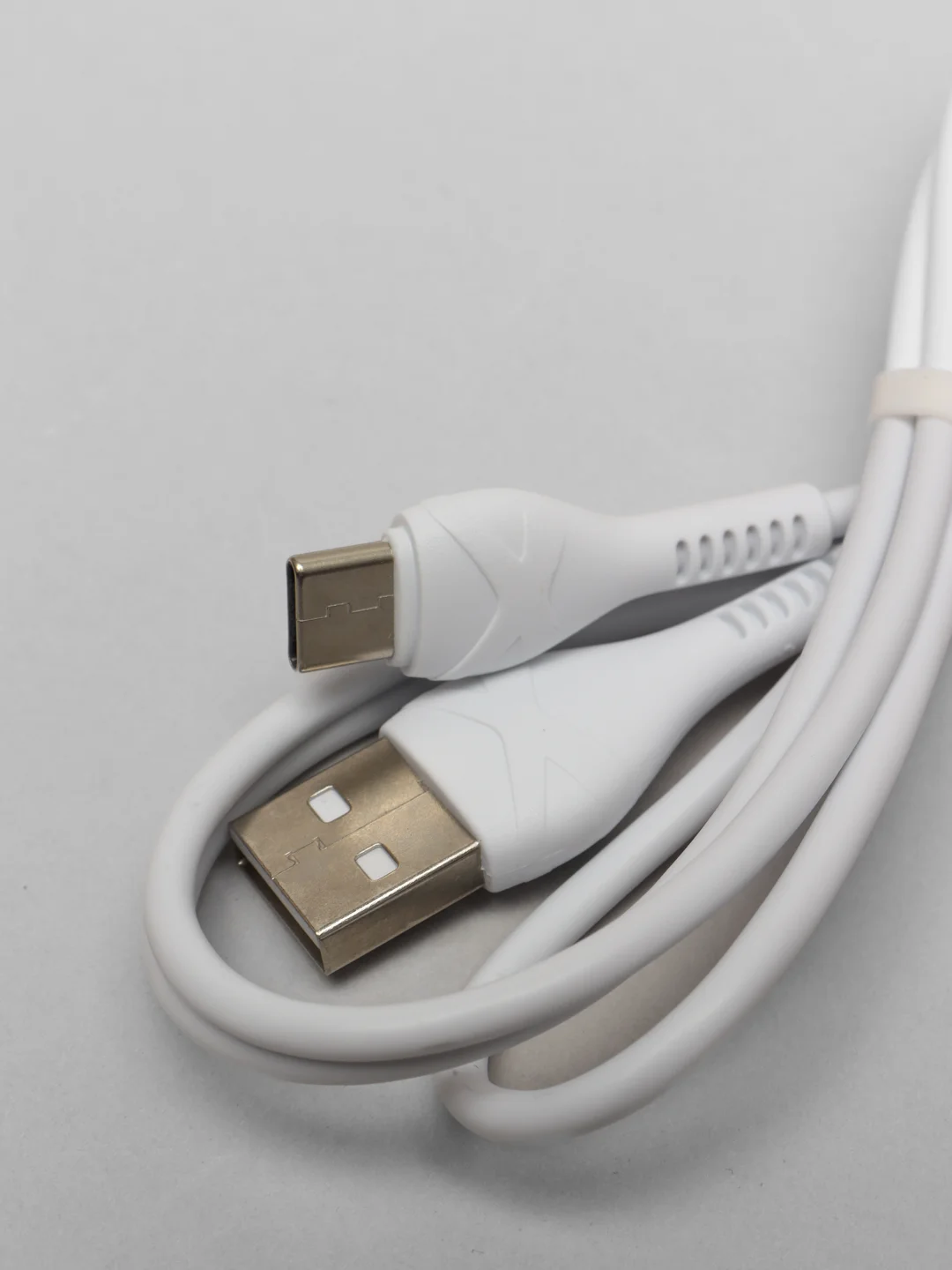 Кабель зарядный HOCO X37 для iPhone / Android, Type-C / Micro-USB / Lightning