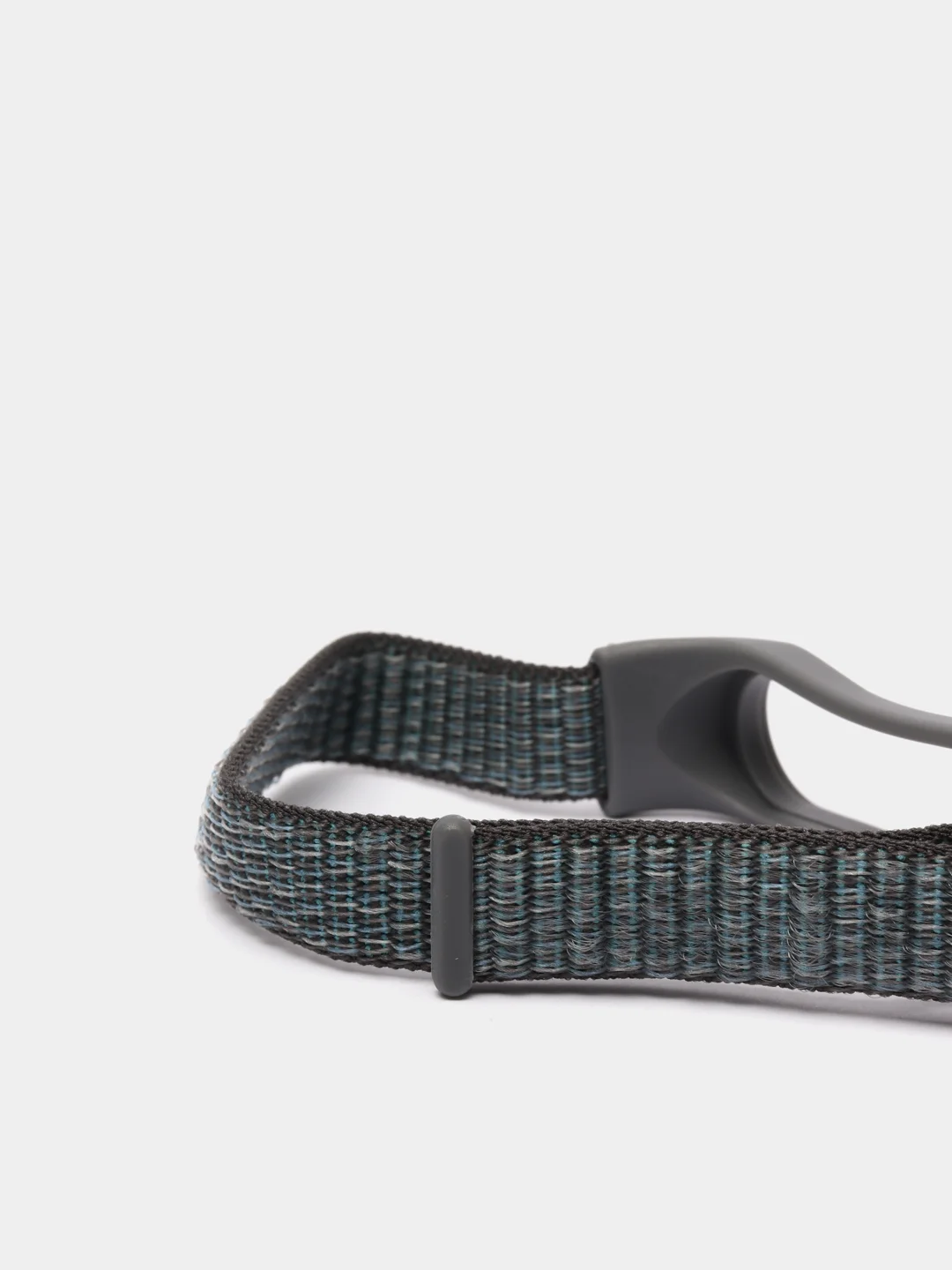 Серебряный нейлоновый ремешок для фитнес-браслетов Xiaomi Mi Band 3 / 4 / 5 / 6