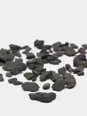 Черный цветная мраморная крошка, декоративный щебень, 1 кг