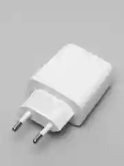 Белый сзу 2 USB-C/USB-A, Зарядка 3.0A, Быстрая зарядка PD 20W+QC3.0, Hoco N11