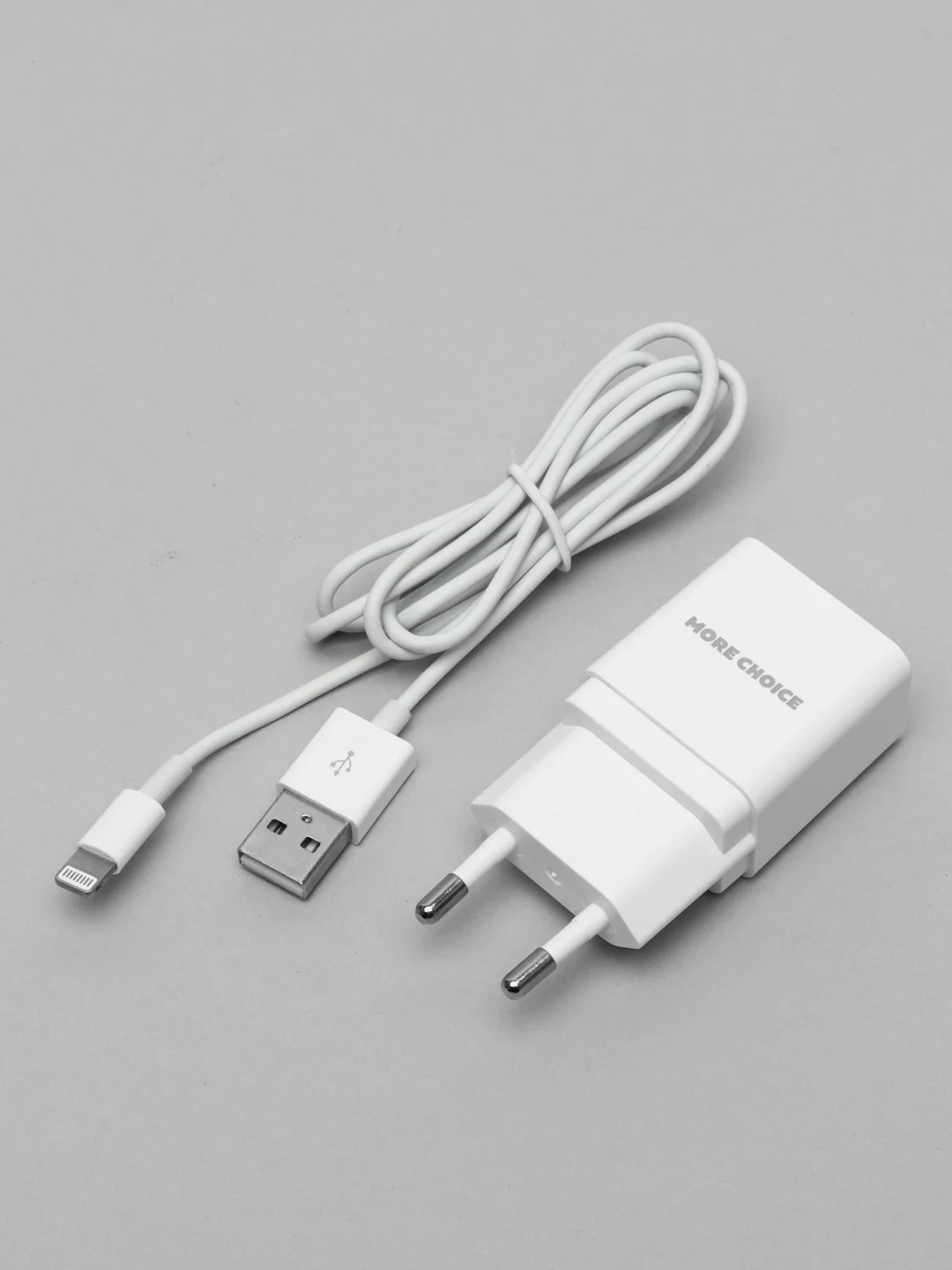 Белый зарядное устройство 1 USB 1A с кабелем Lightning 8-pin 2,1A