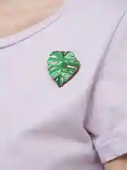 Деревянный значок "Куст"