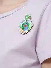 Деревянный значок "Эко"