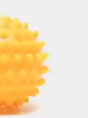Желтый мяч массажный