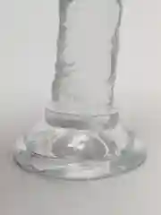 Белый фаллоимитатор