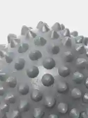 Серебряный мяч массажный