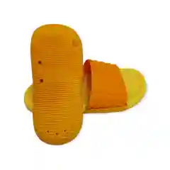 Женские шлепанцы