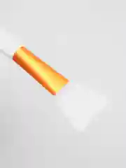 Белый кисть для маски