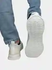 Мужские кроссовки