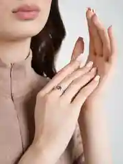Белый кольцо Love металлическое Любовь