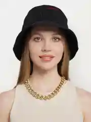 Черный панама летняя