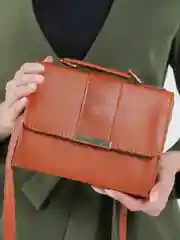 Карамельный сумка женская через плечо