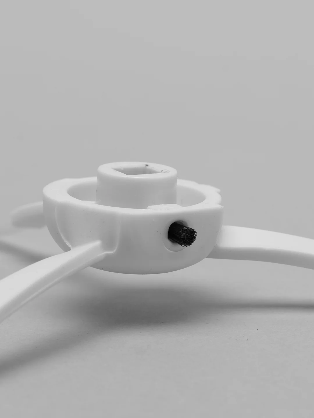 Щетка боковая 1С для робота пылесоса Xiaomi Mijia Sweeping 1C, 2С, 1Т и Dreame F9, D9, L10