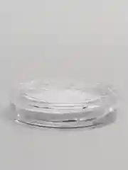 Белый матовые тени