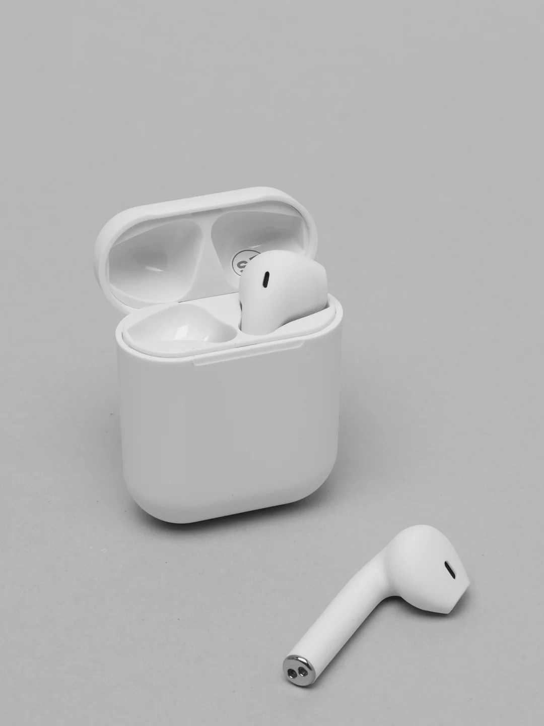 Белый беспроводные наушники TWS 12 ЦВЕТНЫЕ наушники-вкладыши BLUETOOTH