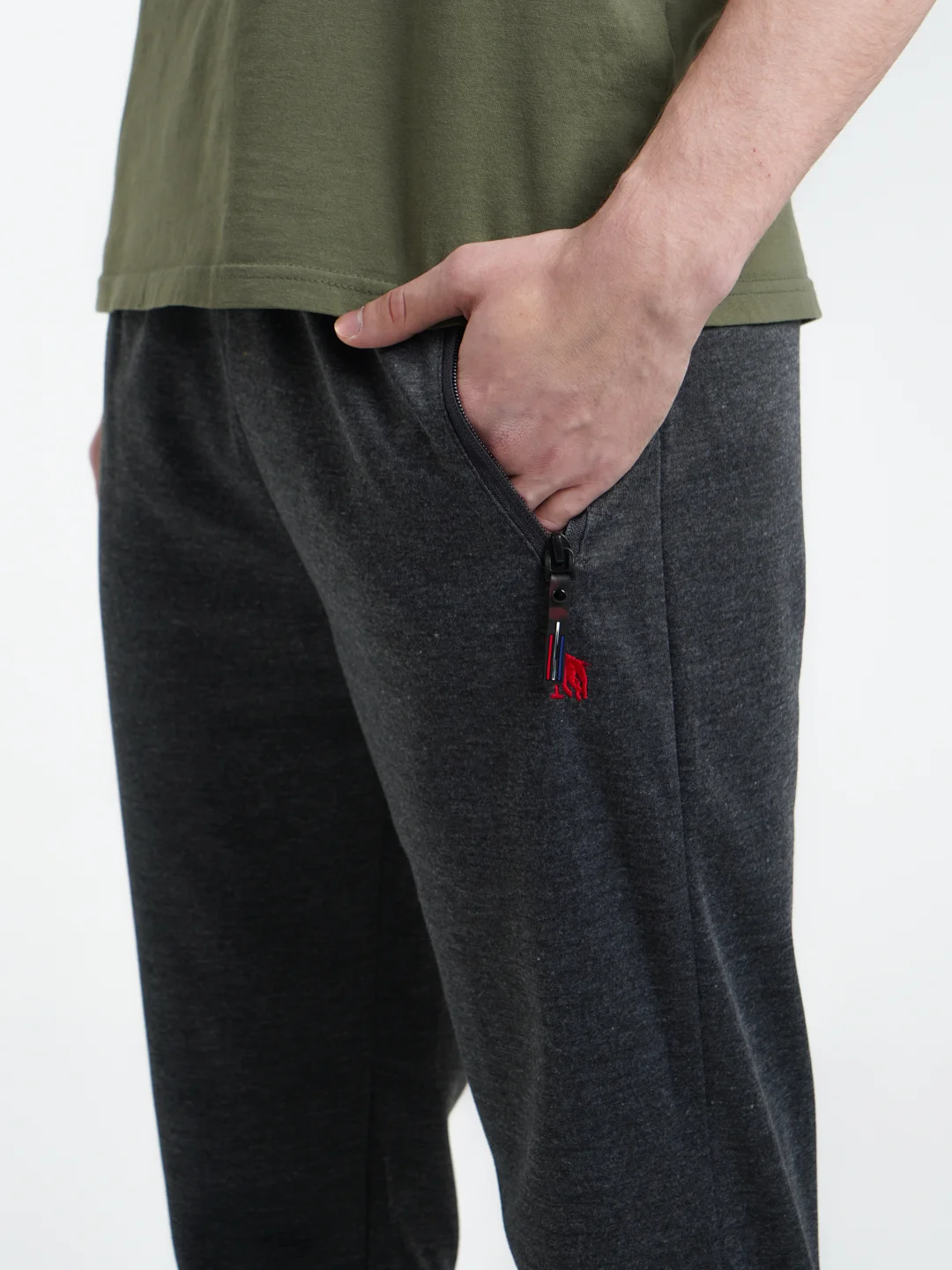 Угольный брюки спортивные мужские BOY 21G212