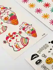 Вишнёвый временные татуировки, 3 листа в комплекте