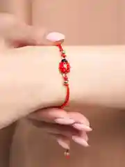 Серебряный браслет-оберег "Красная нить"