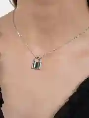 Серебряный цепочка на шею с подвеской в виде Замка