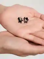 Белый женские серьги-гвоздики новогодние