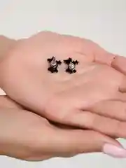 Зеленый женские серьги-гвоздики новогодние