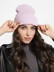 Фуксия шапка женская