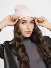 Розовый шапка женская
