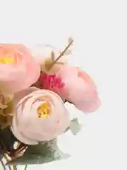 Пудровый искуственные цветы камелии, пионы