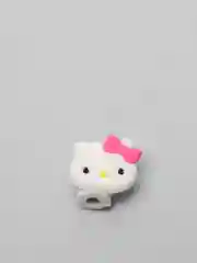 Белый защита кабеля