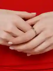 Горчичный женские кольца с листьями, луной, треугольниками