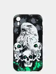 Багровый чехол на iPhone XR