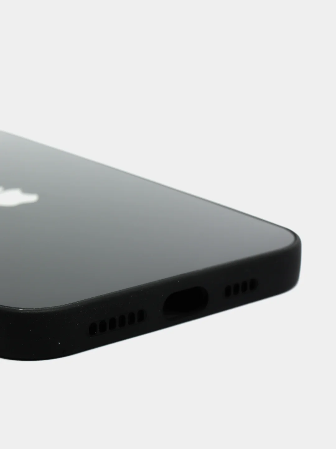 Черный чехол силиконовый со стеклянной панелью для iPhone 13 Pro Max