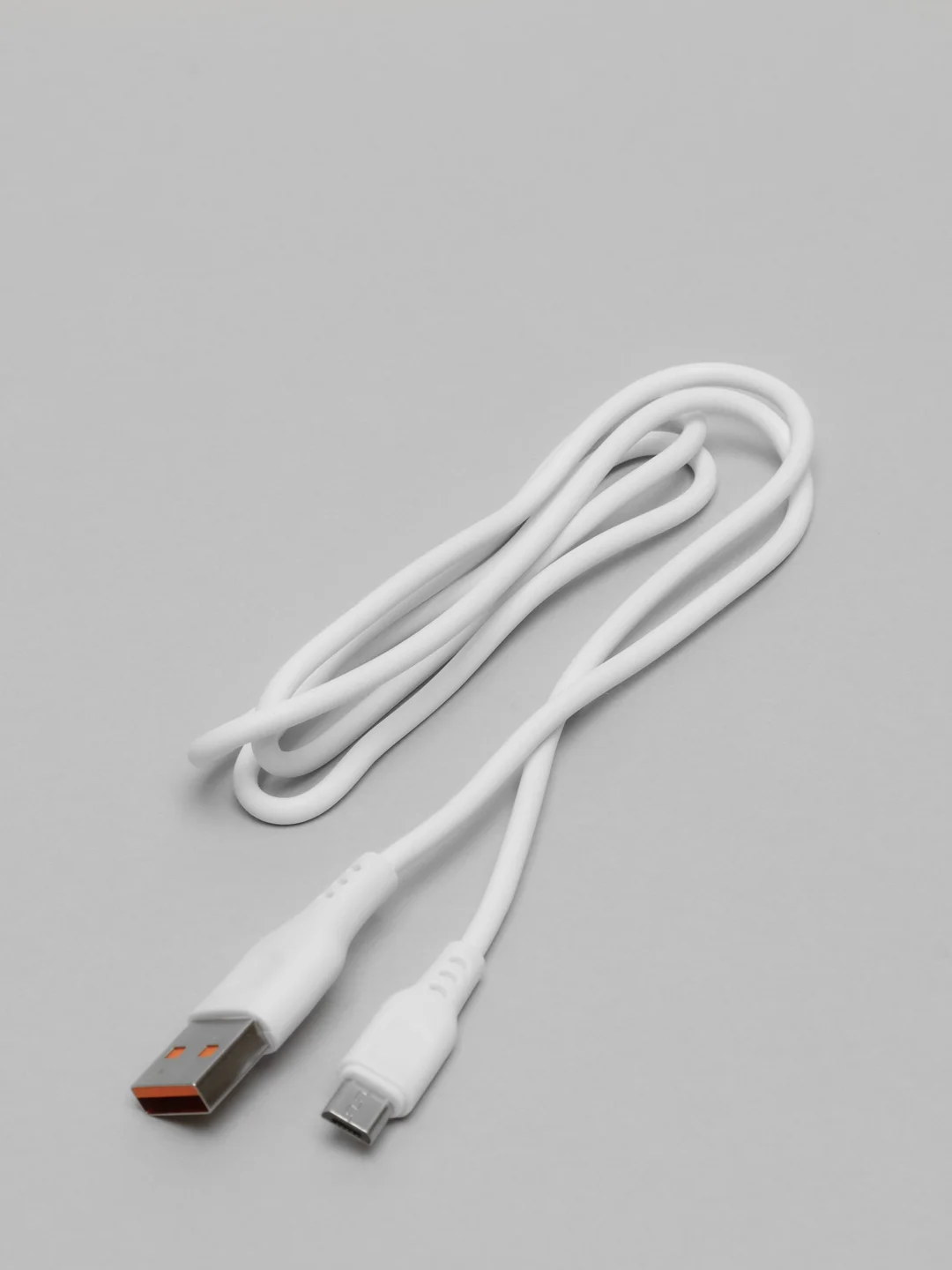Белый кабель для быстрой зарядки (Micro-USB, до 2,4 А, 1 м) для Android (Samsung, Xiaomi, Honor)