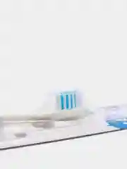 Детская зубная щетка