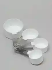 Белый набор мерных ложек, стаканов, 4 штуки