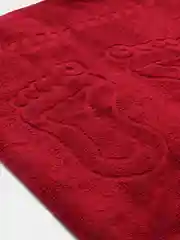 Бордовый полотенце-коврик махровое для ног, 50х70