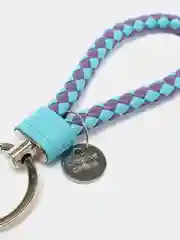 Фиолетовый брелок кожаный петличка