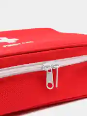 Красный аптечка дорожная FIRST AID