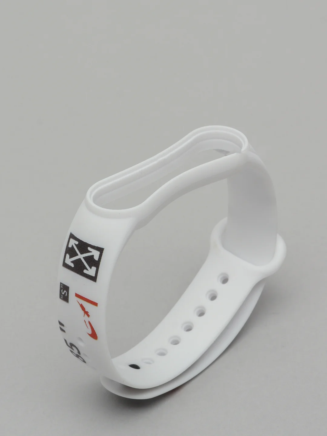 Вишнёвый ремешок Mi Band 5 / Mi Band 6, с рисунком, силиконовый
