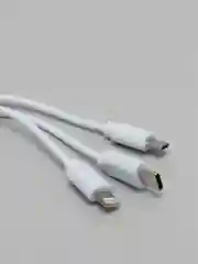 Белый кабель Lightning, Type-C, Micro USB 3в1